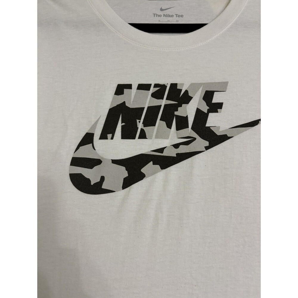 Nike Swoosh Cream Long Sleeve Graphic Tee with Camo Print Men's XL - Picture 2 of 5